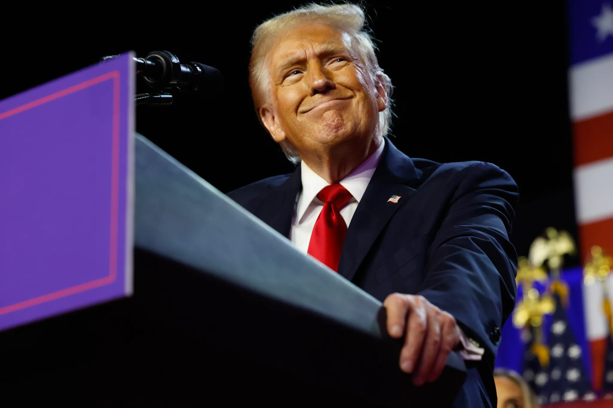 President-elect Donald Trump prepares to deliver his victory speech at an election night event in West Palm Beach, Florida. (Photo/Chip Somodevilla/Getty Images))